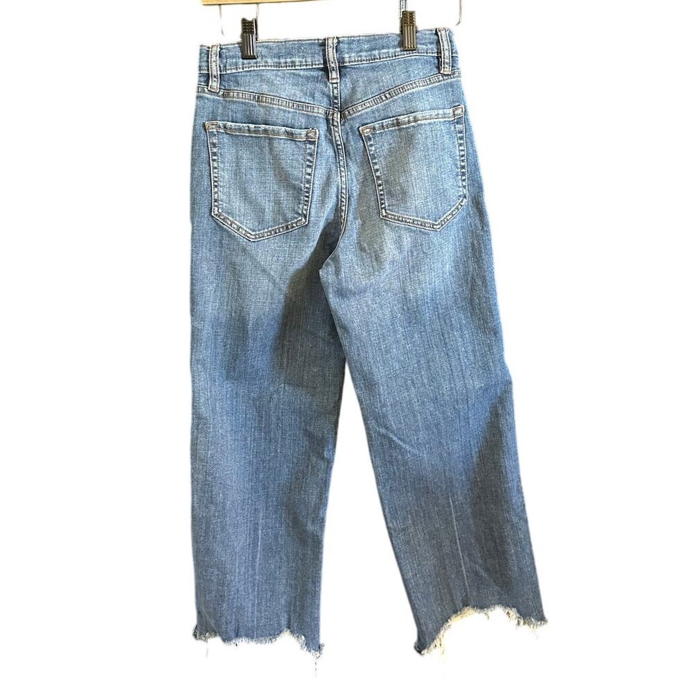 Cropped Wide Leg Jeans Womens 27 Raw Hem Distressed Medium Wash Trendy Deni - Picture 3 of 11